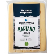 Сыр Ahvenanmaan Kartanojuusto 650г выдержка 6 месяцев